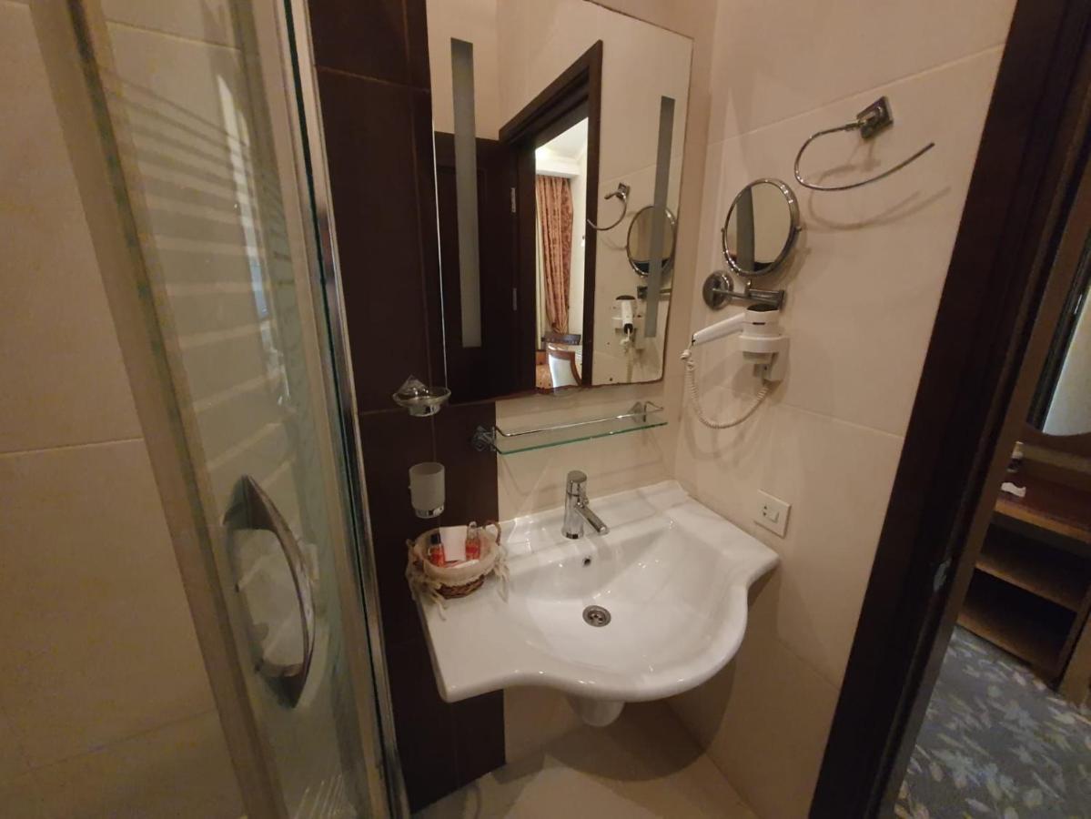 Riviera 4* Baku